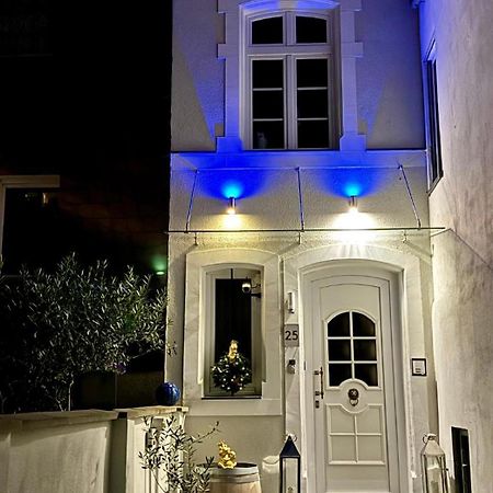 Villa Rheinstein Am Schloss Engers Neuwied Exterior foto